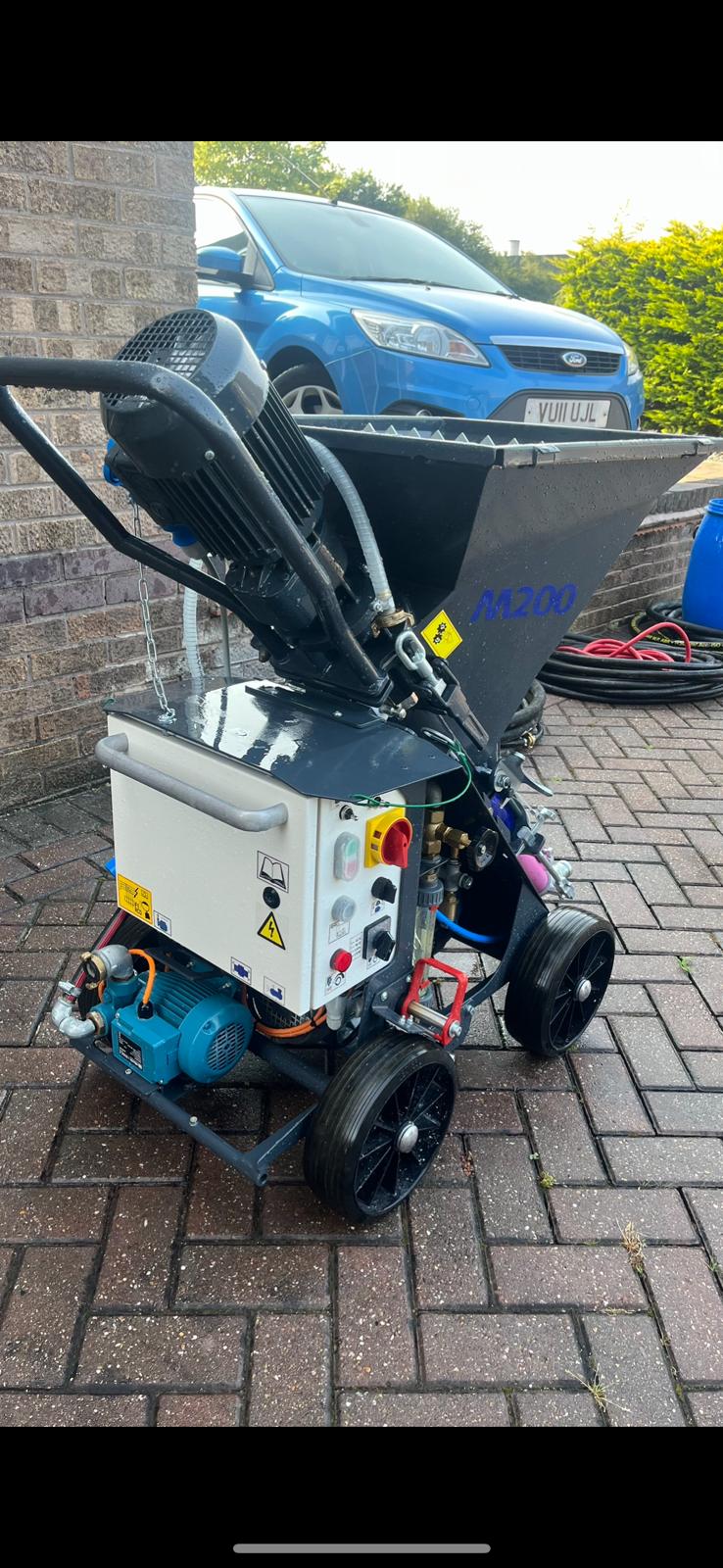 M-tec M200