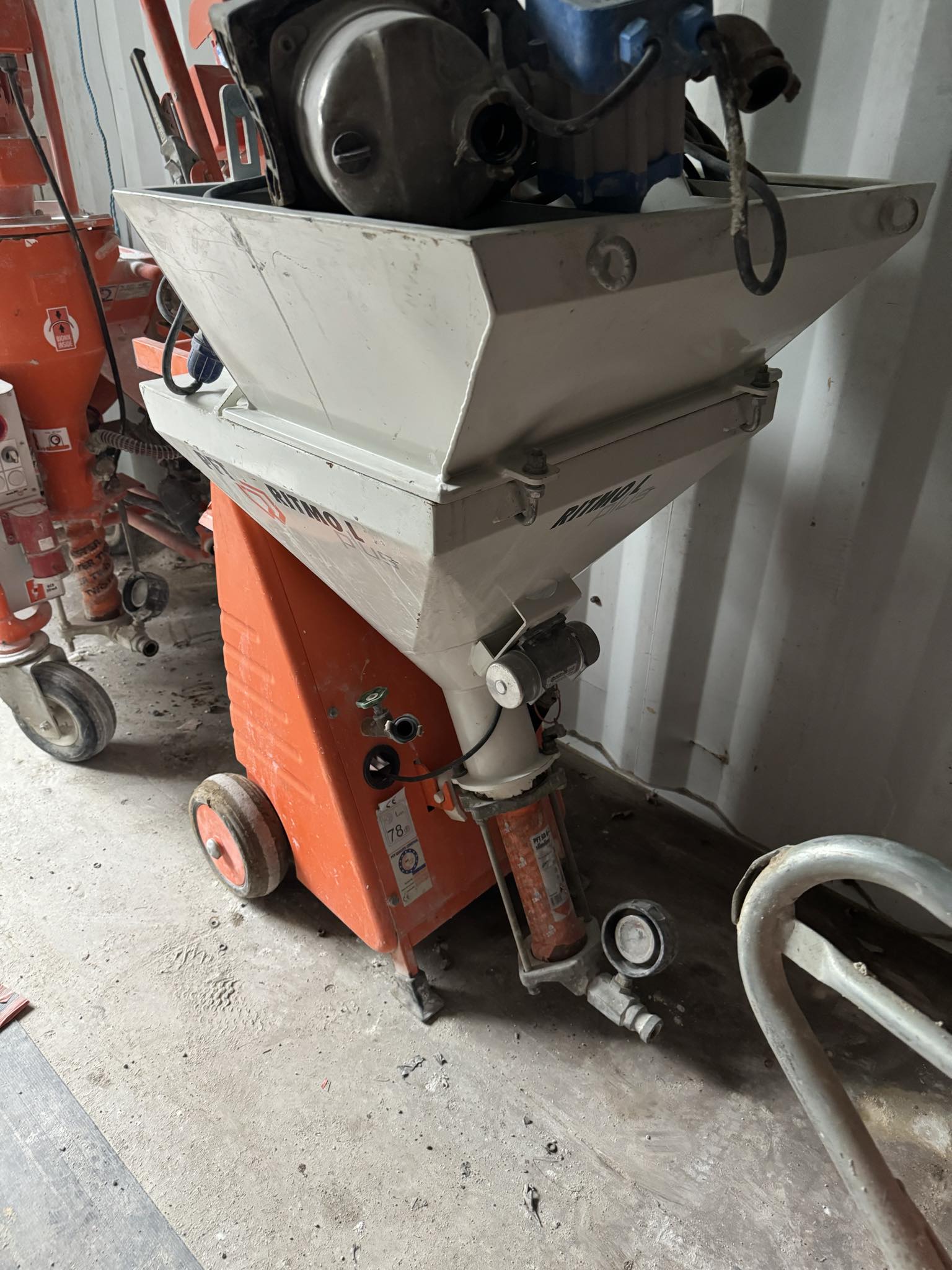 Ritmo L plus 2019 + Greedy Hopper – Predator Render Machines